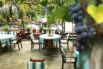 Global Sailing Отель *